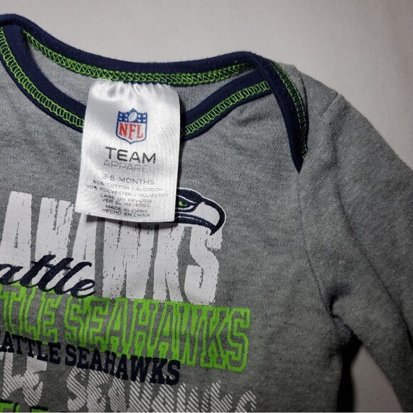 Baby bundle: 3-6 months 5 Seattle Seahawks Onesies - Picture 4 of 4